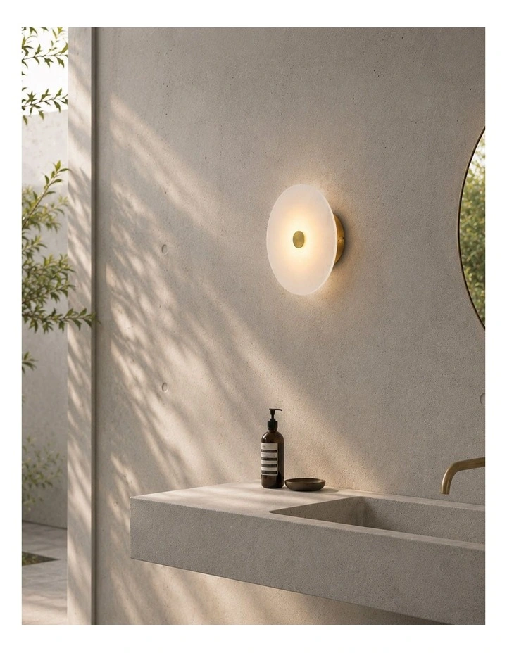 Zelda LED Dimmable Wall Sconce - Brass image 5