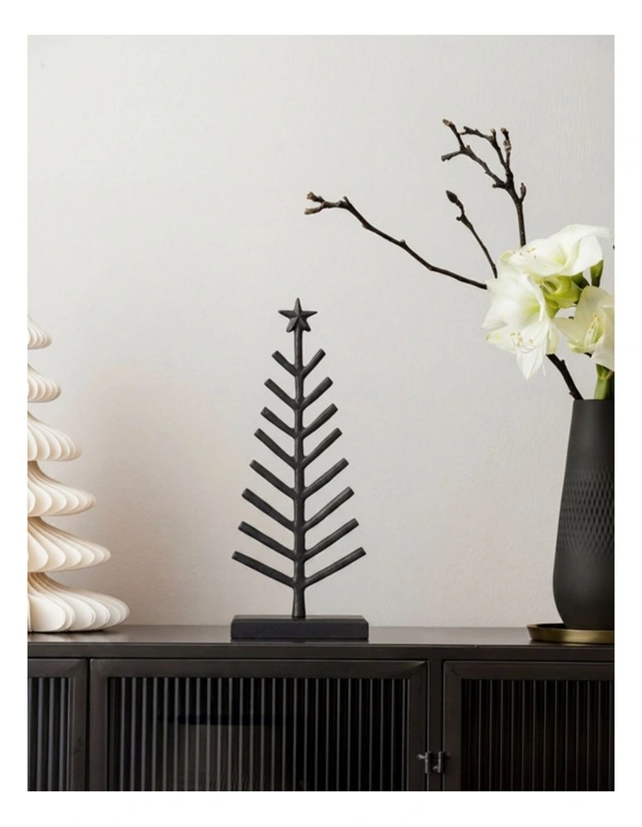 Christmas Chic Tree image 2