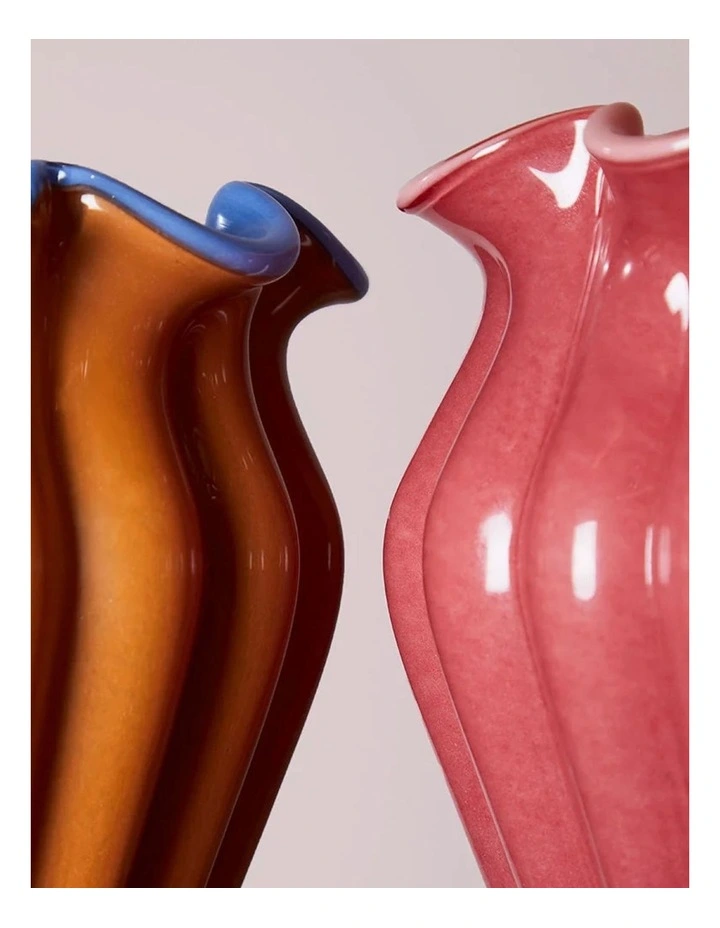 Royal Gold Vase image 2