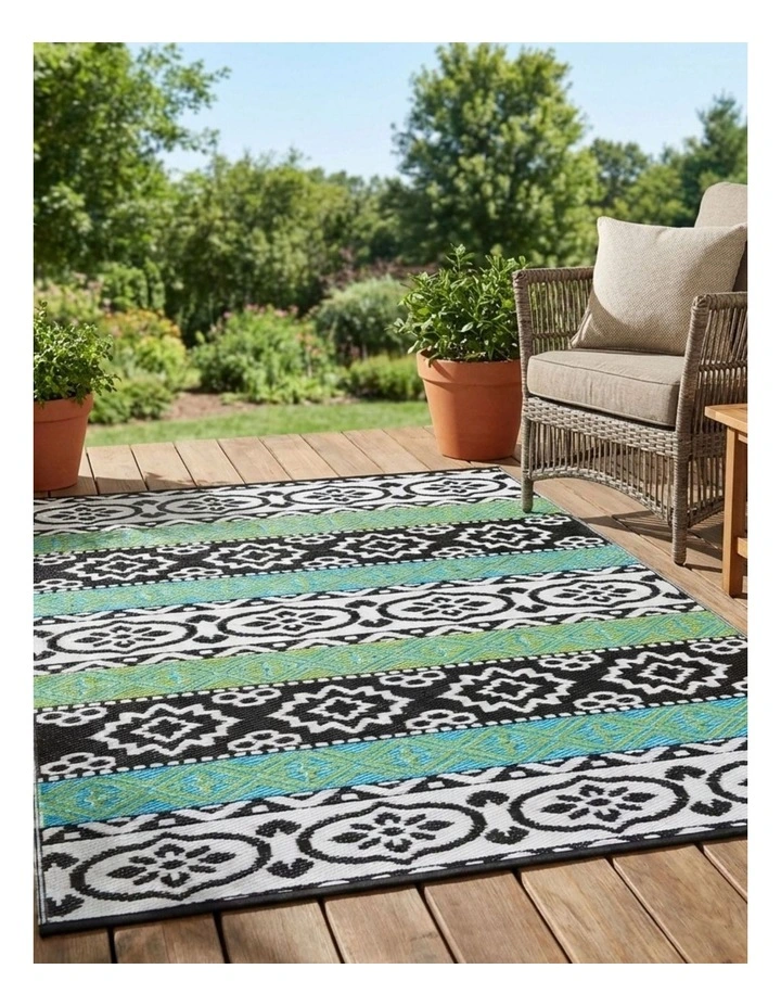 Fab Habitat Indiana Scandinavian Recycled Plastic Outdoor Rug in Multicoloured image 2
