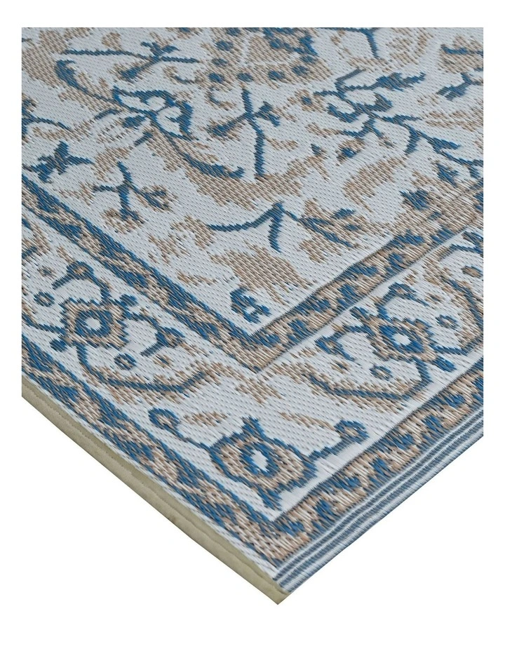 Fab Habitat Nain Recycled Plastic Outdoor Rug in Blue image 4