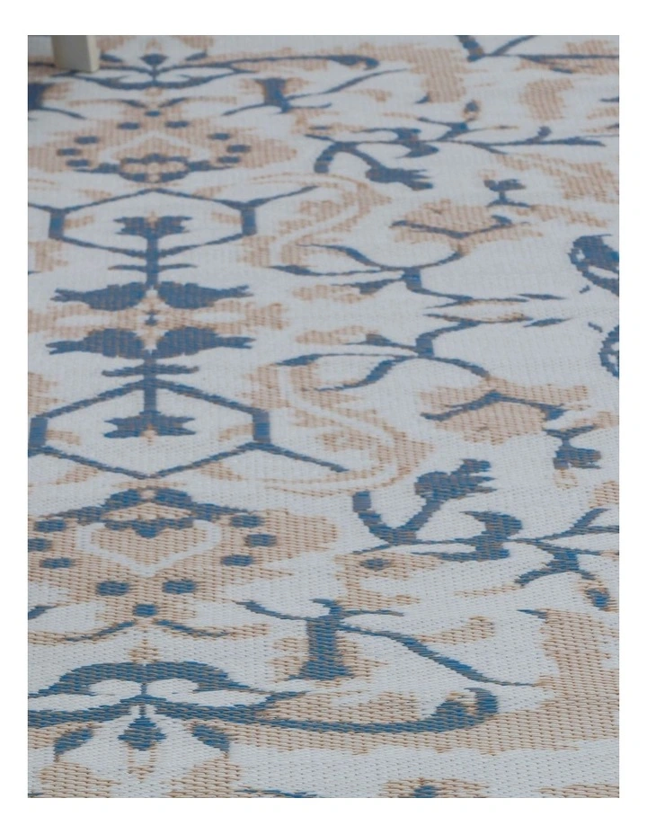 Fab Habitat Nain Recycled Plastic Outdoor Rug in Blue image 5