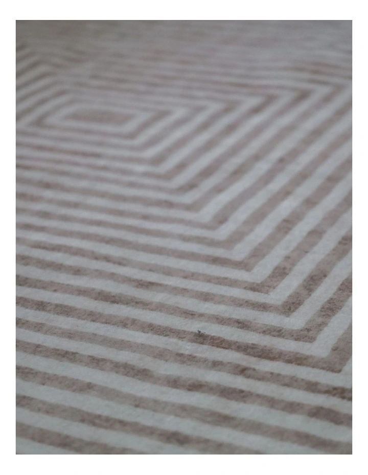 Fab Habitat Pam Machine Washable Rug in Beige image 5