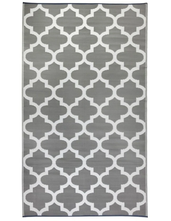 Fab Habitat Tangier Trellis Recycled Plastic Outdoor Rug in Grey and White image 1