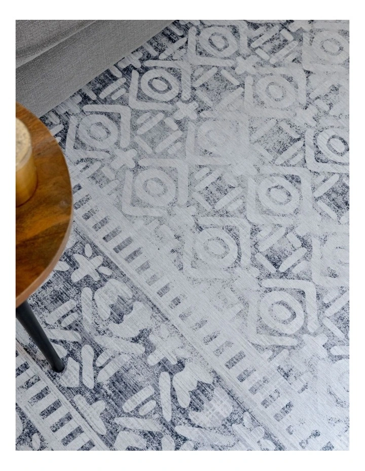 Fab Habitat Oran Traditional Distressed Non Slip Rug in Multicolour image 6