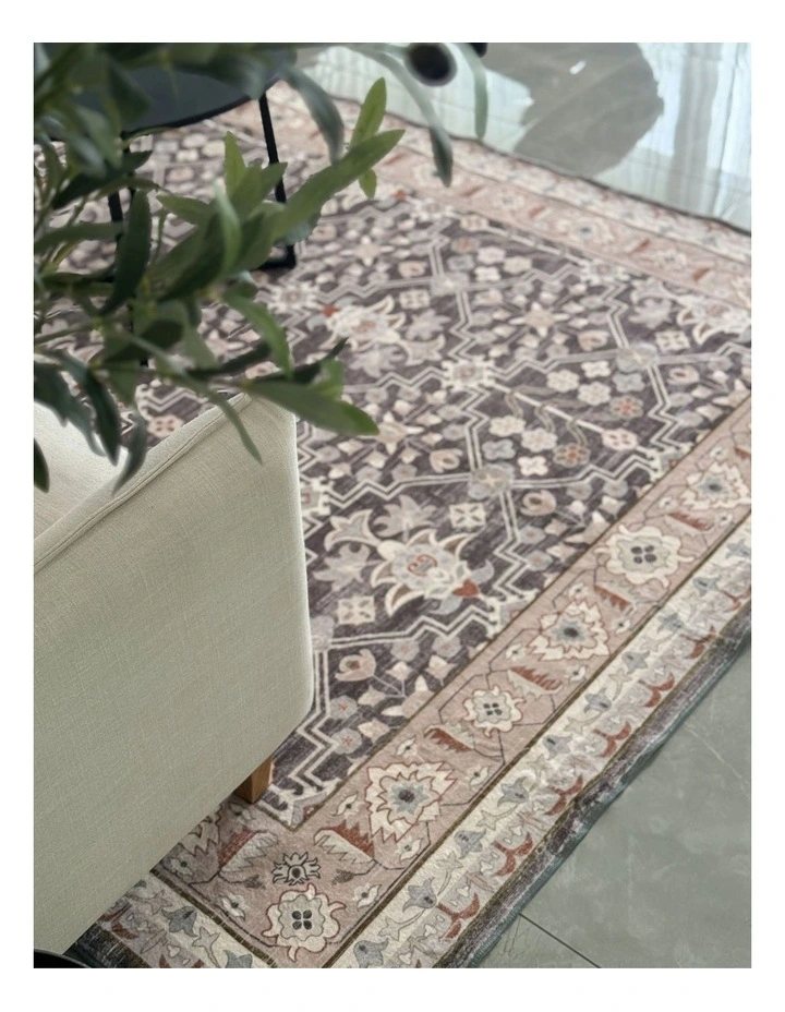 Fab Habitat Mrembo Machine Washable Rug in Multicolour image 4