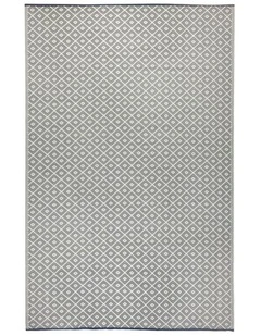 Fab Habitat Kimberley Diamond Recycled Plastic Outdoor Rug in Grey and White