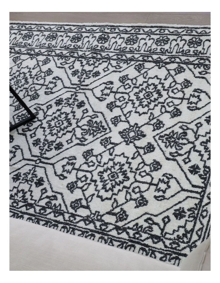 Fab Habitat Neel Wool Rug in Ivory and Black image 6