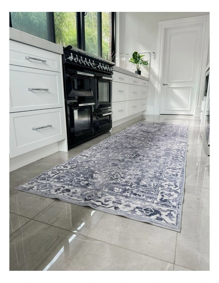 Fab Habitat Shay Traditional Distressed Machine Washable Rug in Grey image 5