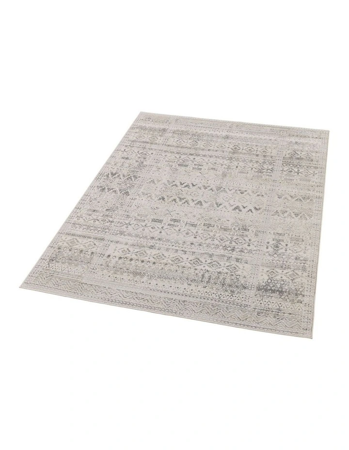 Fab Habitat Ikop Traditional Distrssed Rug in Light Grey and White image 6