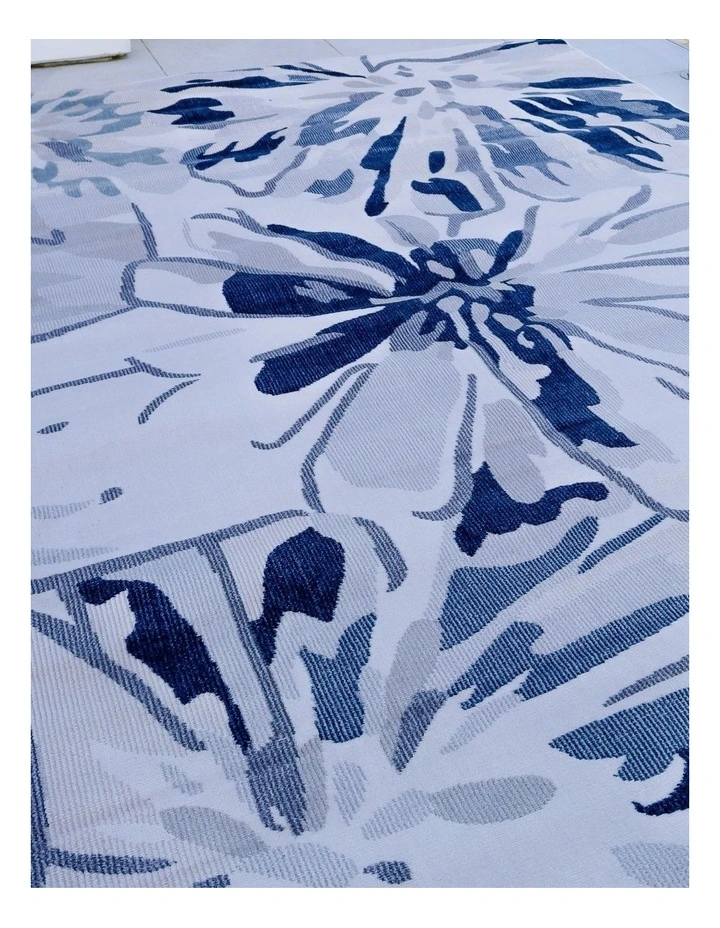 Fab Habitat Tawang Indoor Outdoor Rugs in Navy Blue and Cream image 6