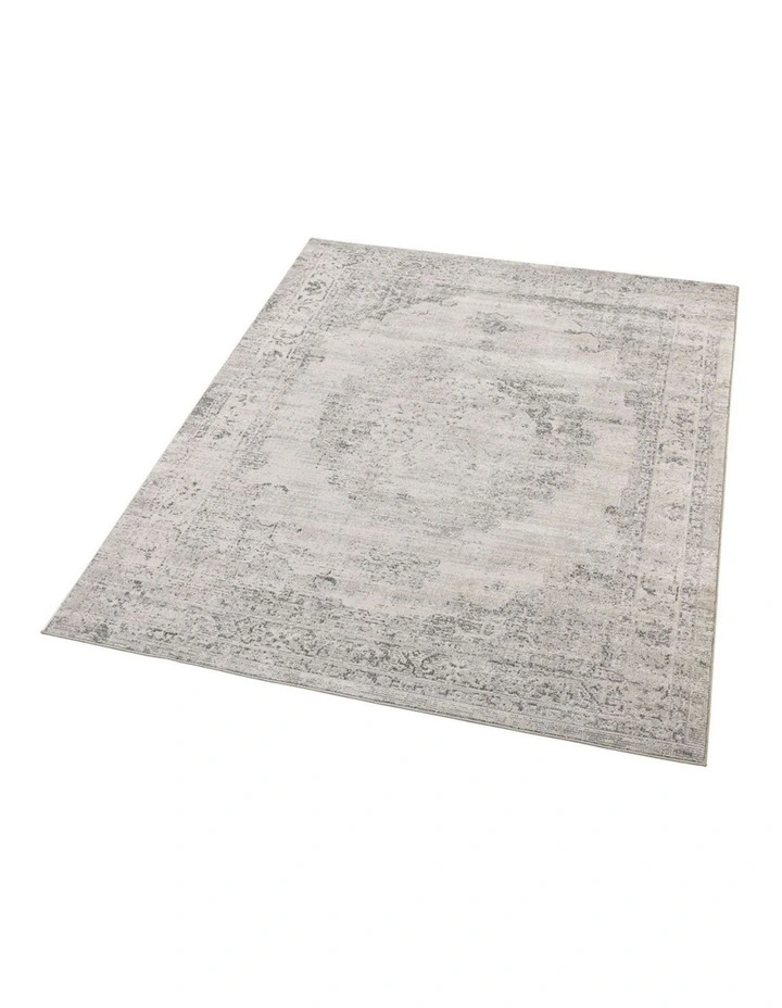 Fab Habitat Taipei Traditional Distrssed Rug in White and Grey image 6