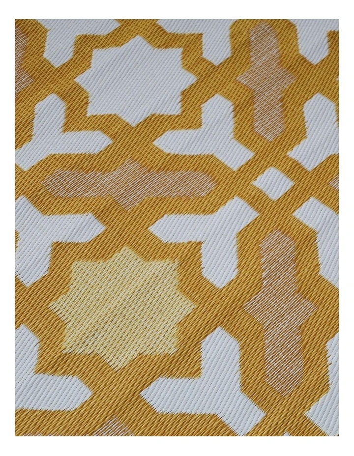 Fab Habitat Seville Recycled Plastic Outdoor Rug in Yellow image 5