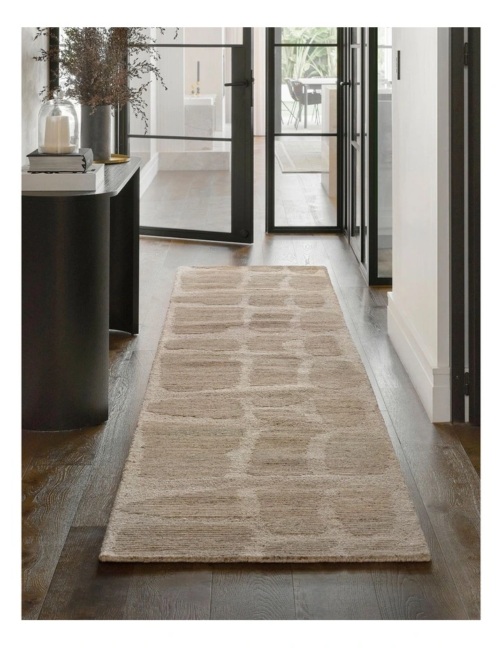 Alisa & Lysandra Dune Runner Rug image 2