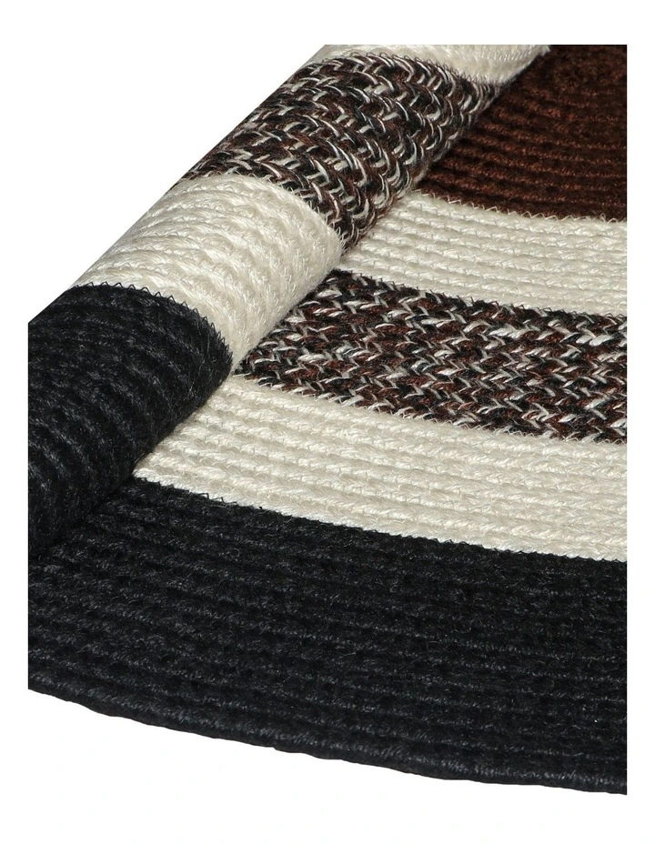 Fab Habitat Churchil Round Indoor Outdoor Rug image 4