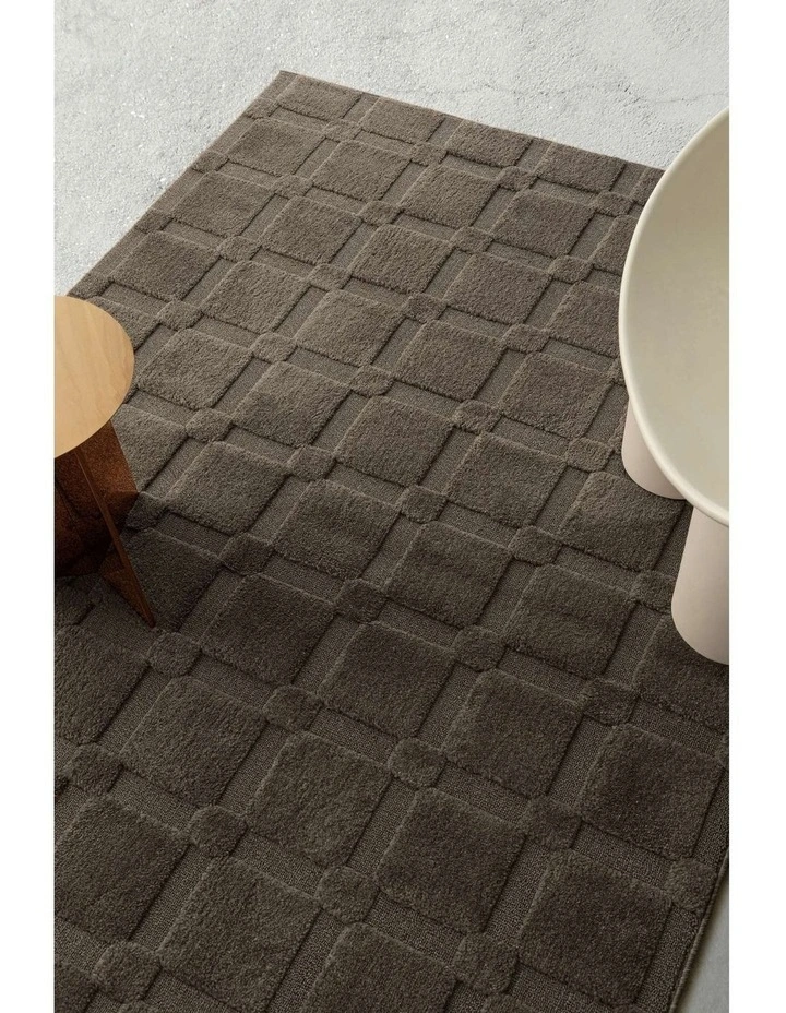 LOOPSIE  ETNA BROWN CHECKERBOARD RUG image 7