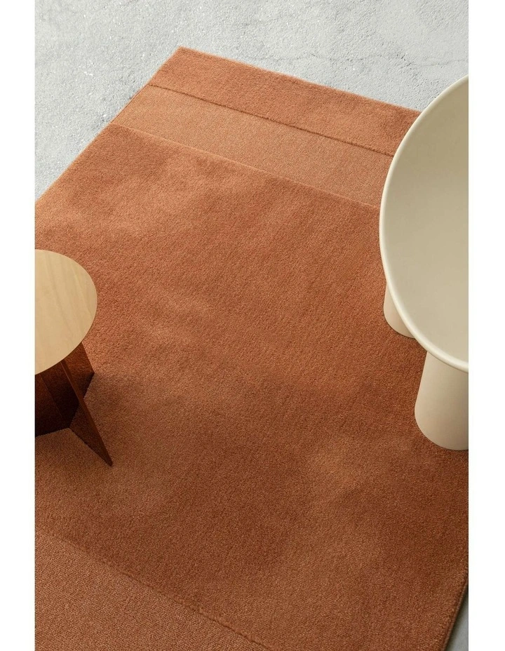 LOOPSIE ANNAPURNA TERRACOTTA BANDED RUG image 7