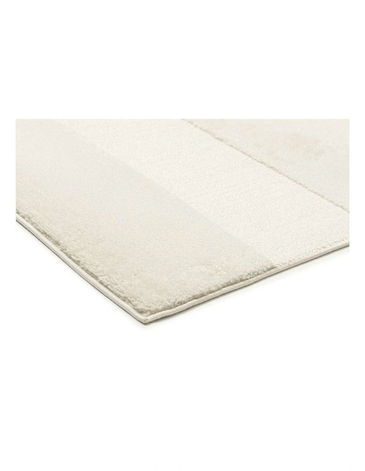 LOOPSIE MATTERHORN CREAM BANDED RUG image 2