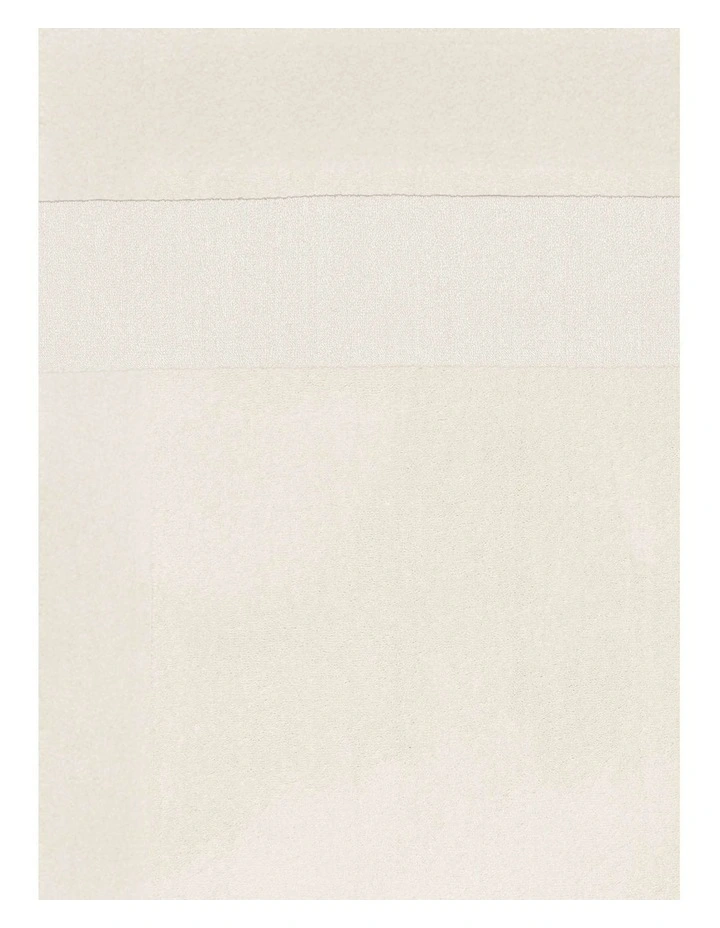 LOOPSIE MATTERHORN CREAM BANDED RUG image 5