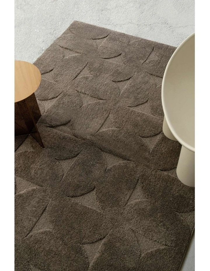 LOOPSIE  TEIDE BROWN GEOMETRIC RUG image 7