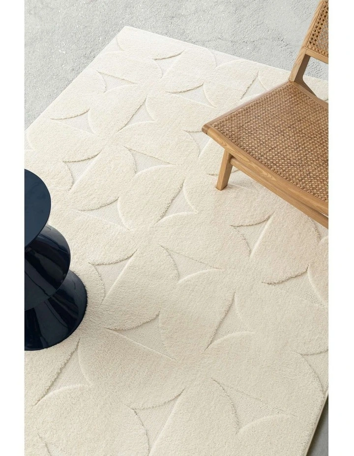 LOOPSIE  BROMO CREAM GEOMETRIC RUG image 6