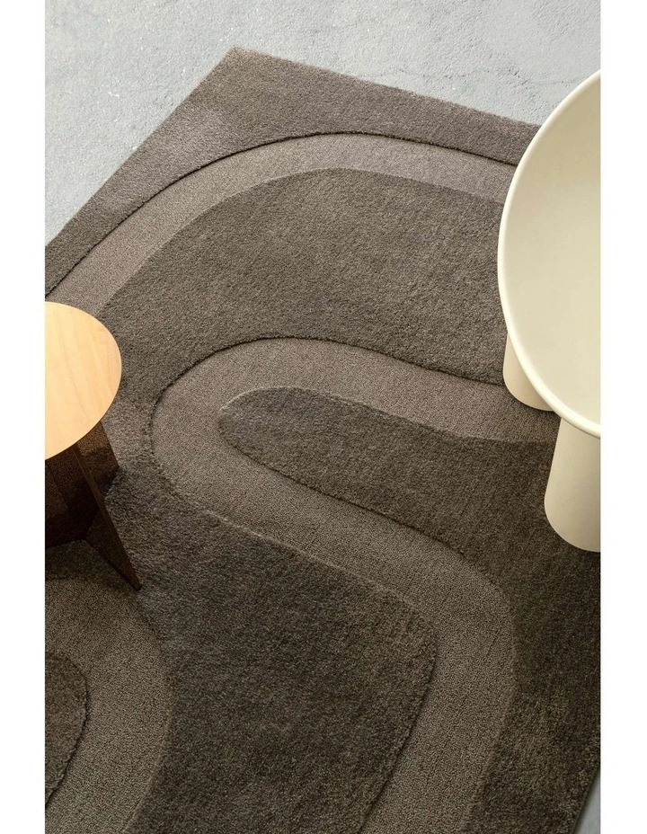 LOOPSIE WAIKIKI BROWN RIVER RUG image 7