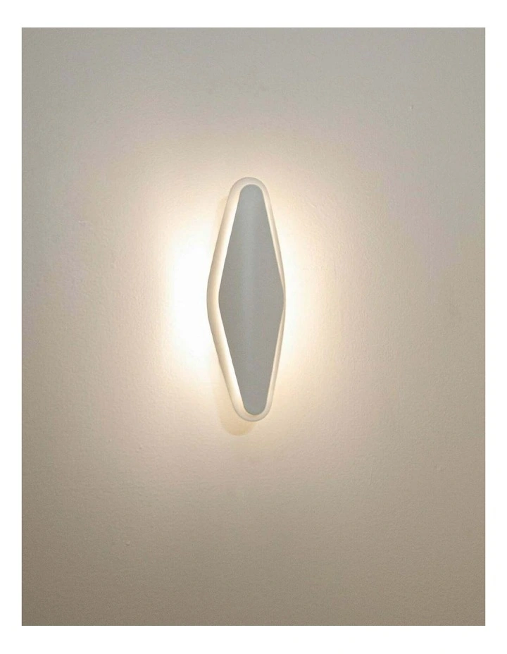 Santiago City Series LED Tri-CCT Interior Oval Dimmable Wall Light image 3