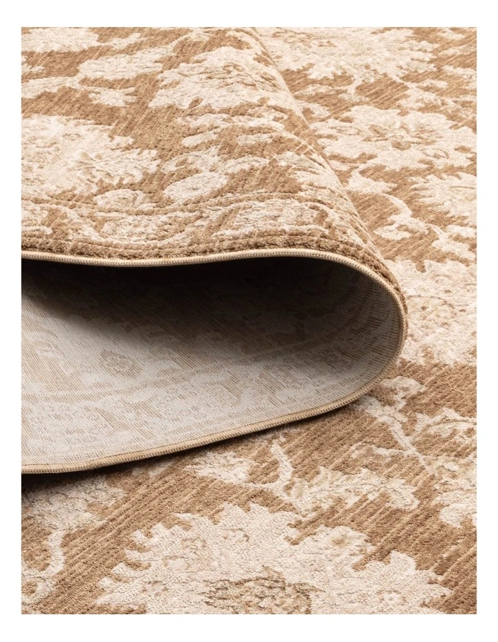 D105- Dephine Toffee Vintage Runner image 3