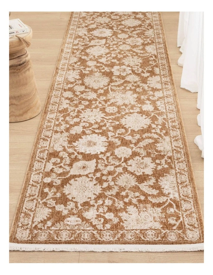 D105- Dephine Toffee Vintage Runner image 5