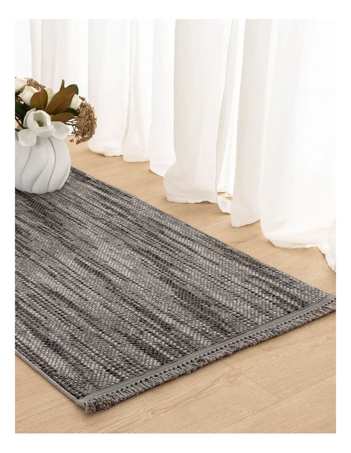 Berno Charcoal Loop Runner - B005 image 2