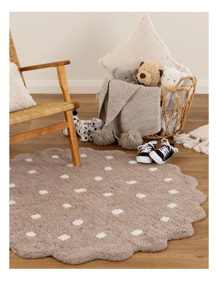 Mellow Round Scalloped Kids Rug Mushroom Beige image 4