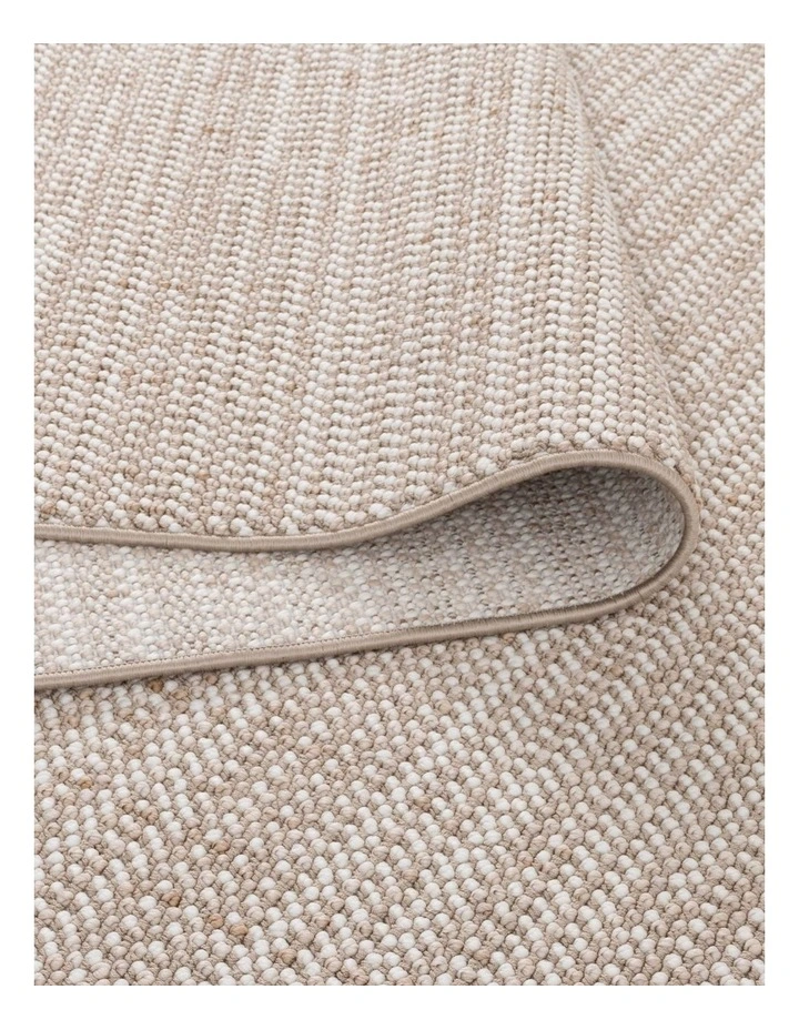 Berno Ivory Beige Loop Rug - B008 image 3