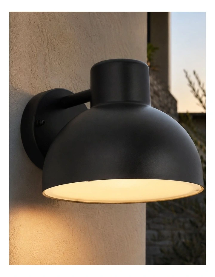 Kova Outdoor Wall Light image 4