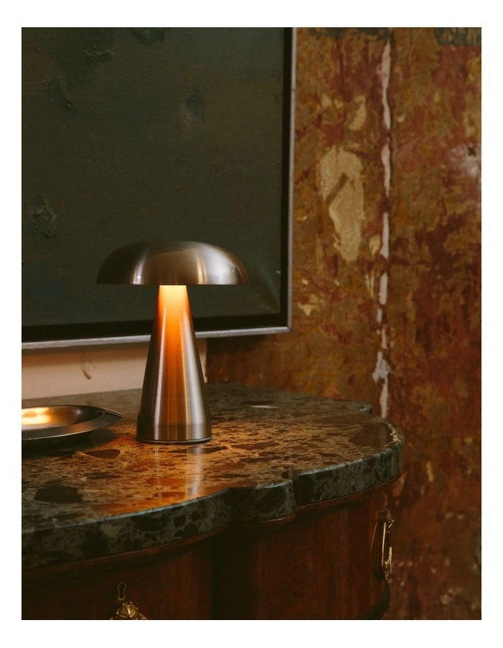 Portable Metal Touch Lamp in Aluminium image 4