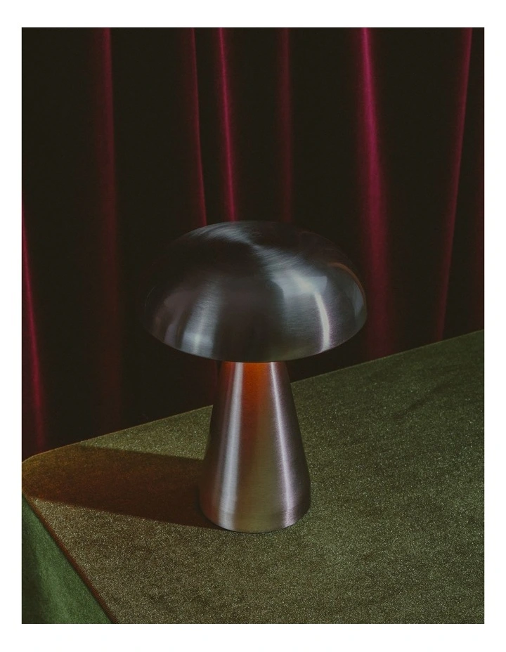 Portable Metal Touch Lamp in Aluminium image 5