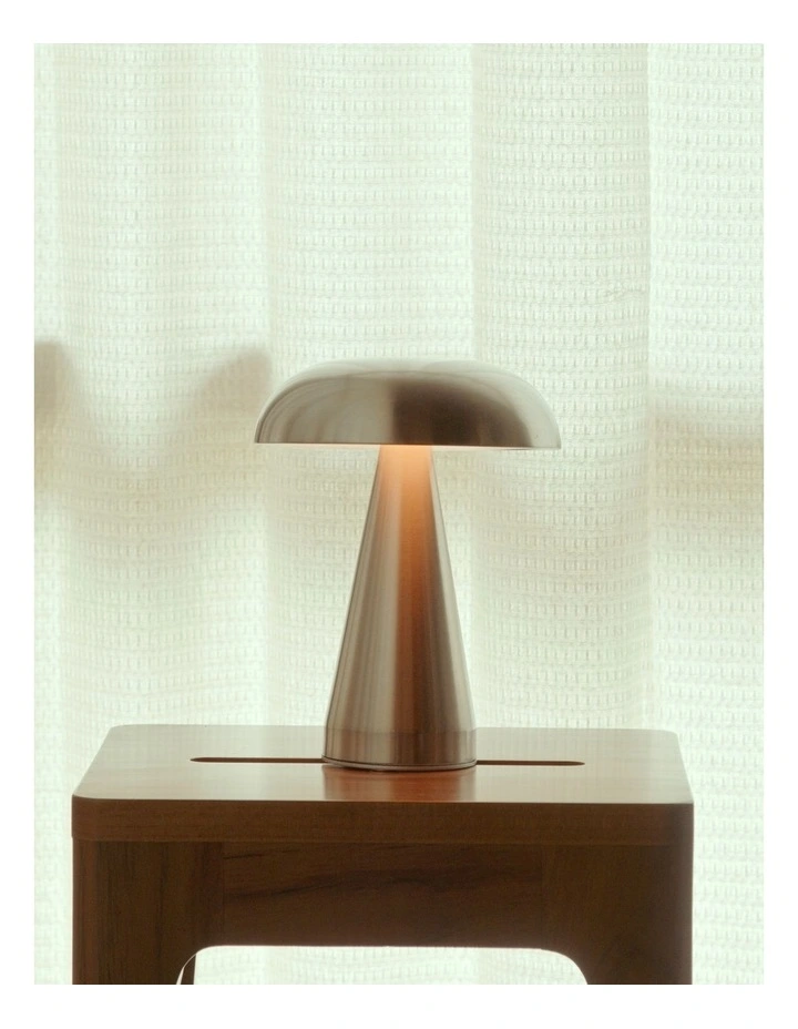 Portable Metal Touch Lamp in Aluminium image 6