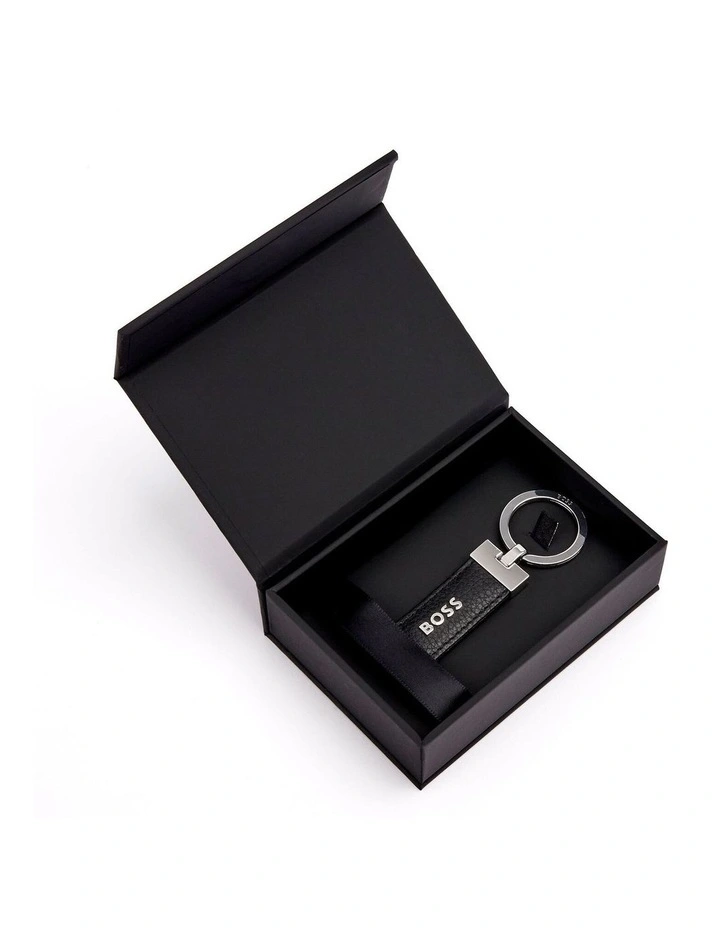 BOSS Key ring Classic Grained Black Leather image 3