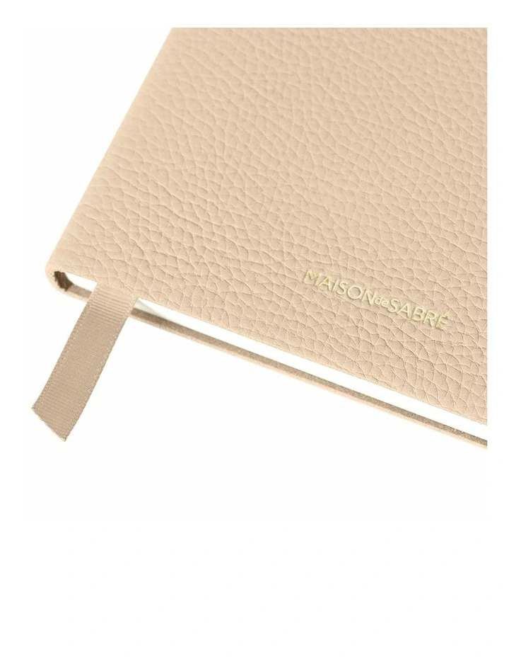 The Notebook in Saharan Nude image 4