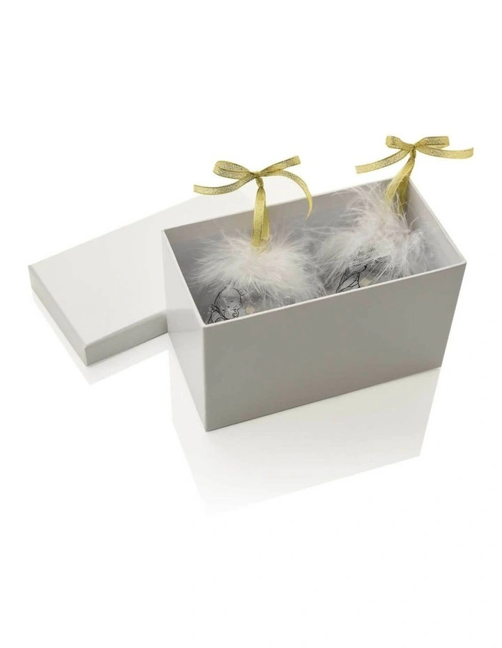 Pooh And Piglet Collectible Christmas Bauble Set in White image 2