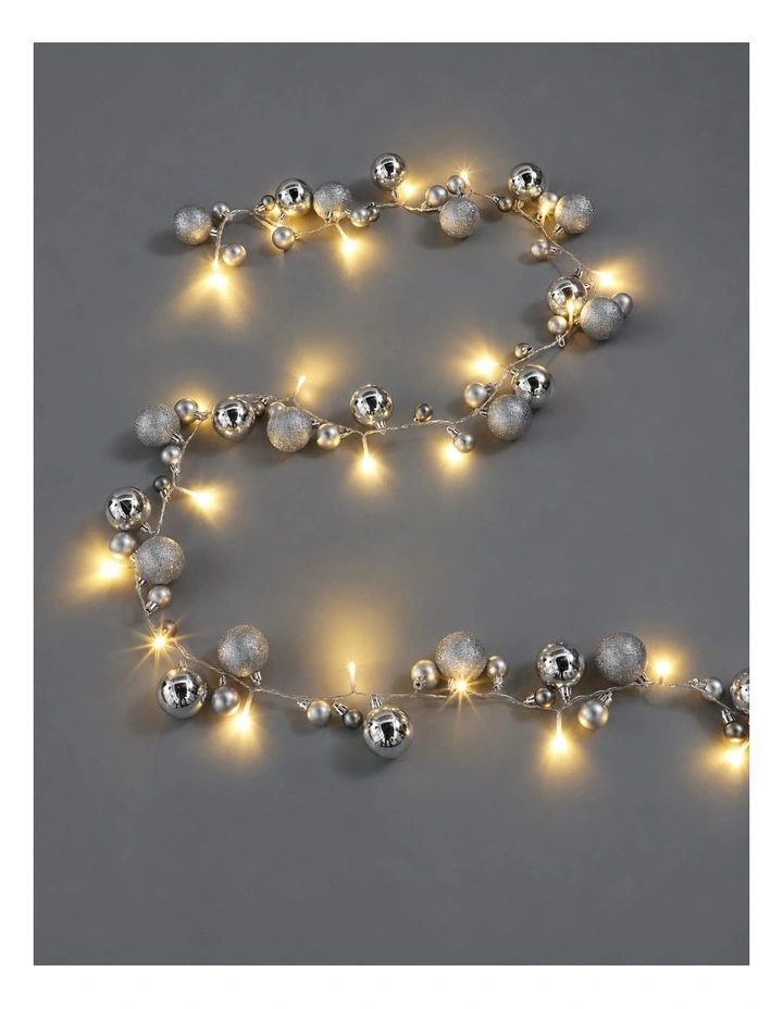 2.1M Light Up Bauble Garland Silver image 4