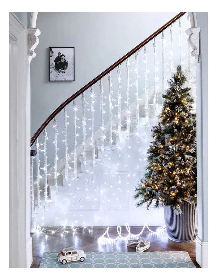 160 LED Connectable Curtain Light - White image 3
