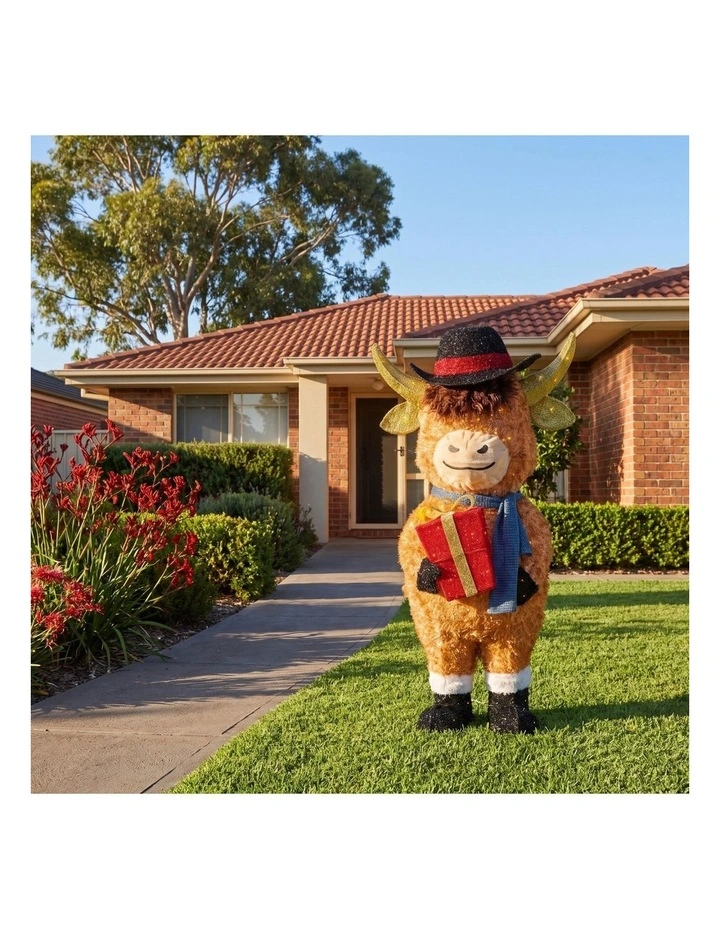 Christabelle 96cm Highland Cow Christmas Light Up Display LED image 5