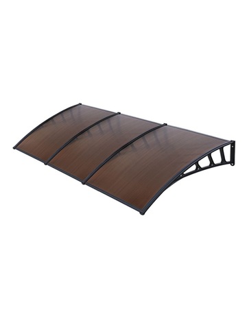 Brown/Black colour