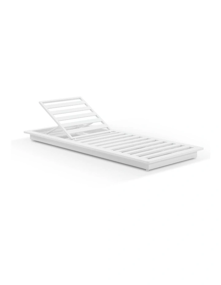 Whitehaven Outdoor Aluminium Single Sun lounge White & Sandstone Olefin Cushions image 3