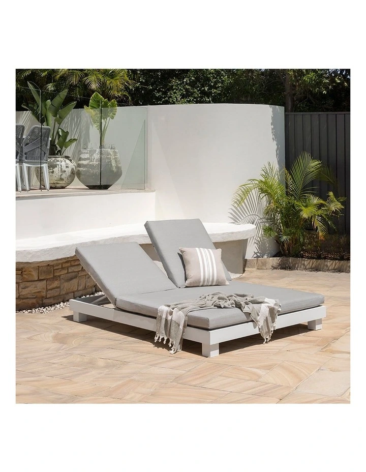 Santorini Aluminium Double Sun Lounge White With Side Table & Textured Olefin Grey Cushions image 4