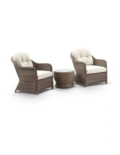 Plantation Outdoor Wicker Patio Set Brushed Wheat With Side Table & Cream Cushions
