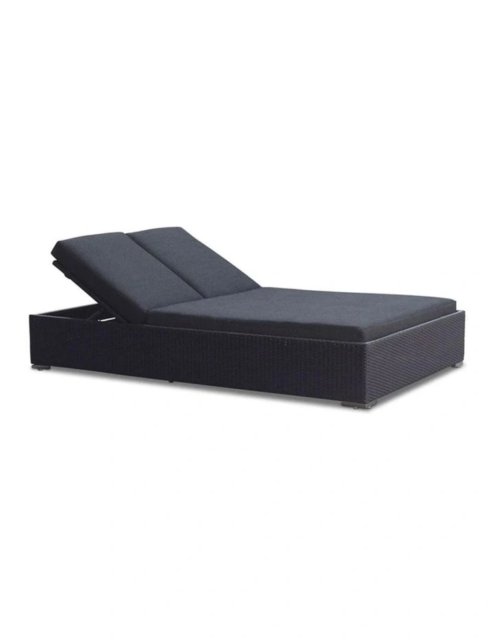 Breeze Outdoor Wicker Double Sun Lounge with Side Table image 2
