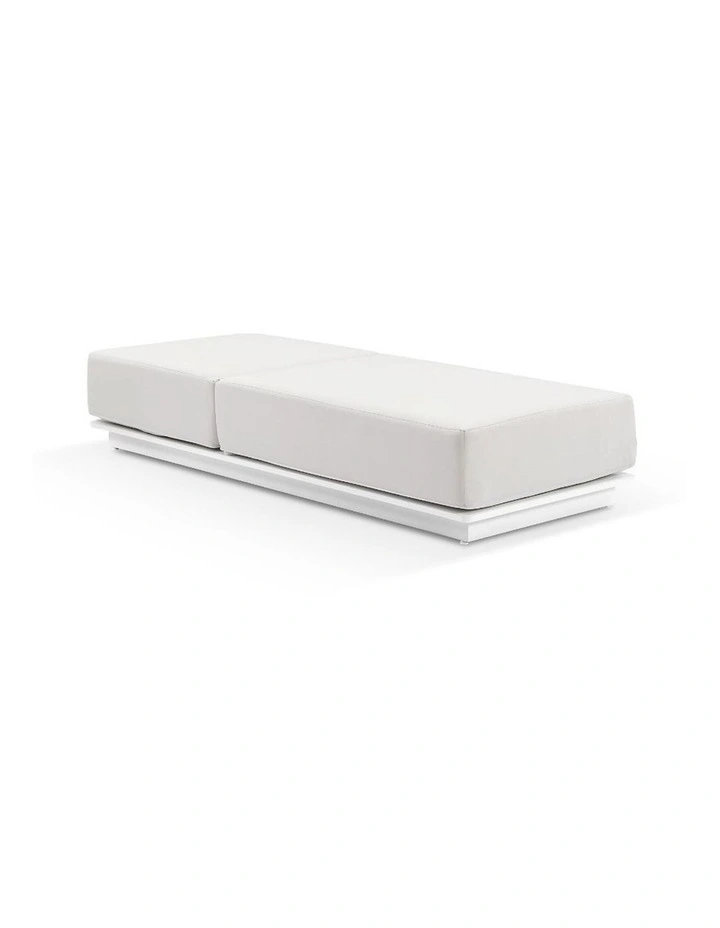 Whitehaven Outdoor Aluminium Single Sun lounge Set in Sunbrella White & Canvas Cushions image 4