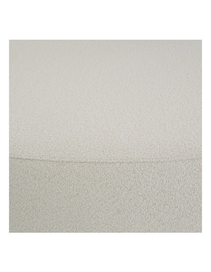 Catalina Outdoor Aluminium Round Daybed Lounge White & Ivory Cushions image 7