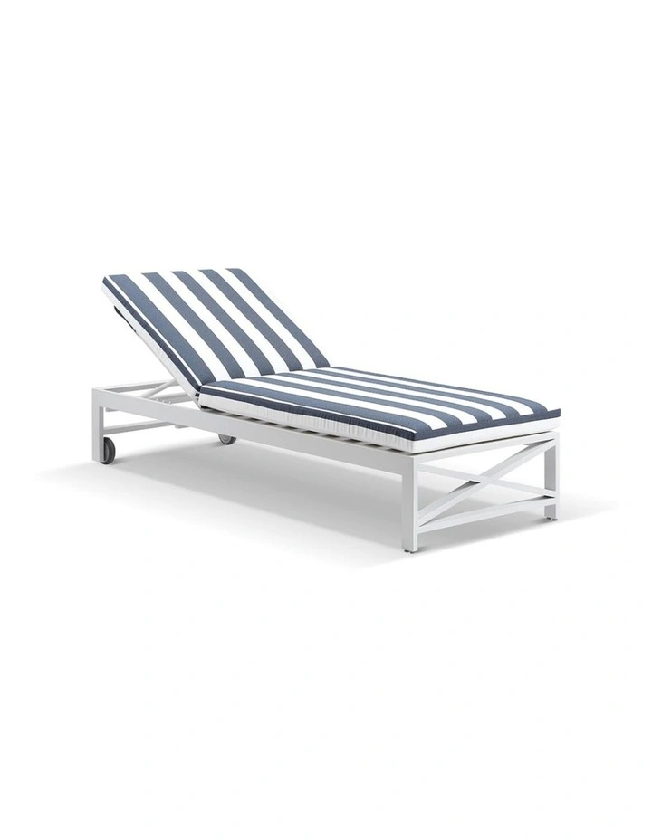 Kansas Outdoor Sun Lounge on Wheels White With Hugo Slide Under Side Table & Navy Stripe Cushions image 2